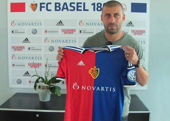 Dari Inter, Samuel Mendarat di Basel