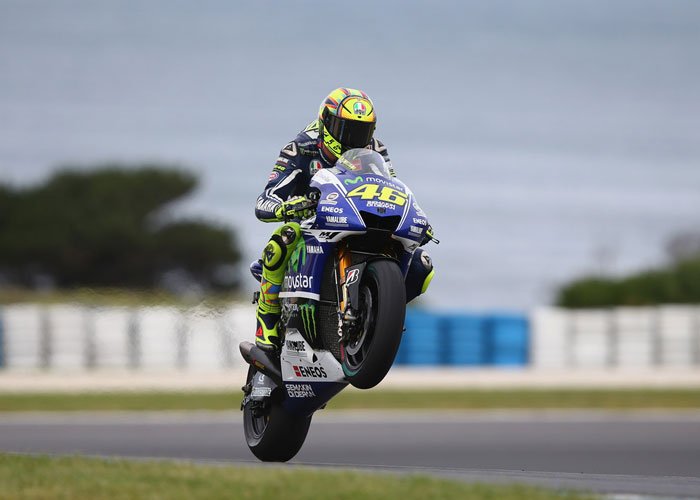 Rossi Ganas, Internal Yamaha Memanas
