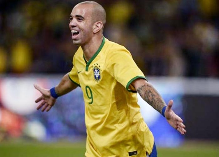 Tardelli 2 Gol, Brasil Bungkam Argentina