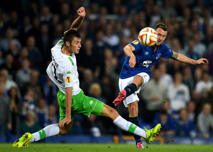 Demi 32 Besar, Everton Bakal Tetap Gahar