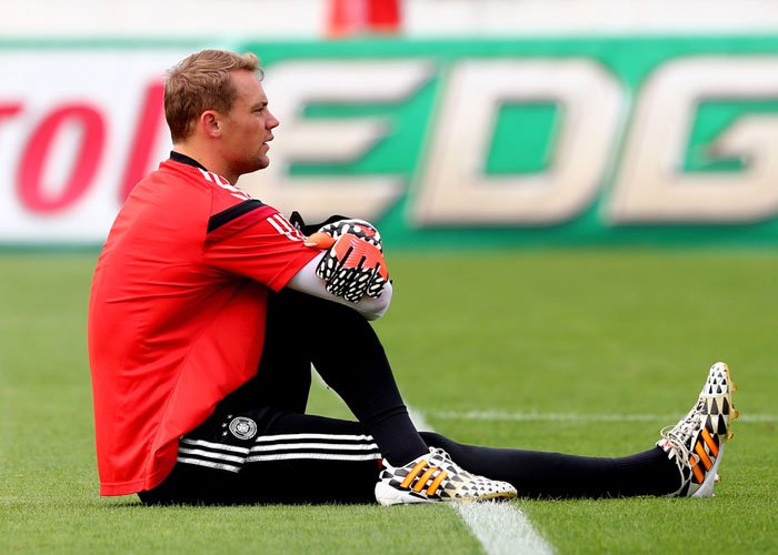 Kontra Spanyol, Jerman Amankan Neuer