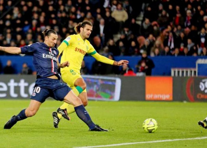 Ibra Katrol PSG, Marseille Harus Lengser