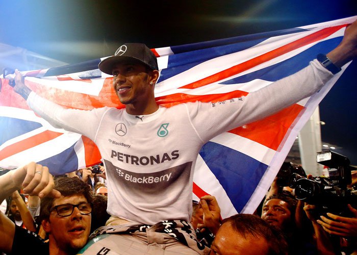 Juara Bertahan, Hamilton Tolak Nomor 1
