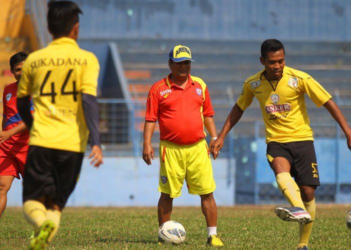 Kejar Gelar ISL 2015, Arema Geber Skuad