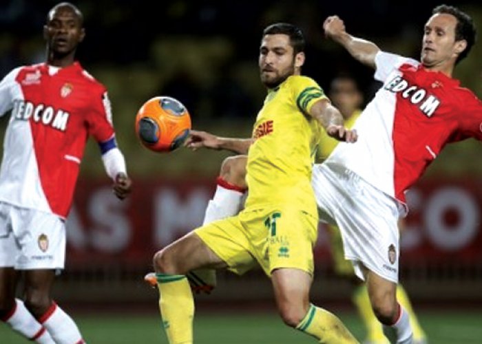 Gerus Nantes, Monaco Mulai Desak PSG