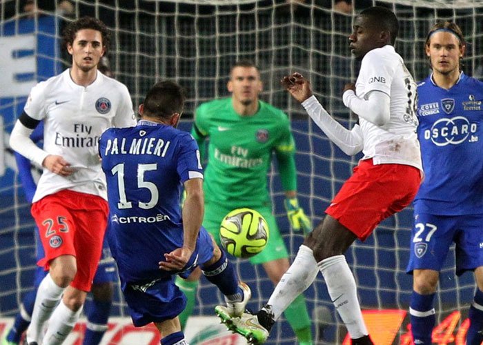 PSG Terus Melemah, Blanc Mulai Marah
