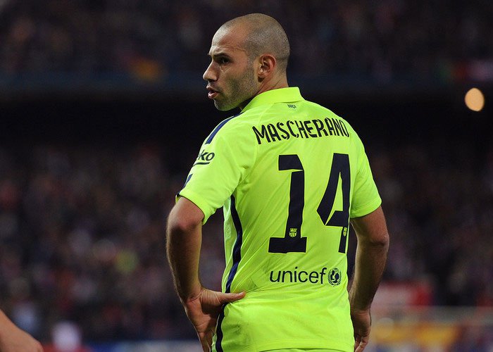 CR7 Dicerca, Mascherano Rela Membela