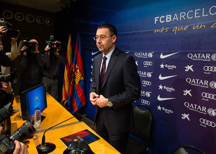 Hormati Villanova, Barca Ganti Tajuk Kamp
