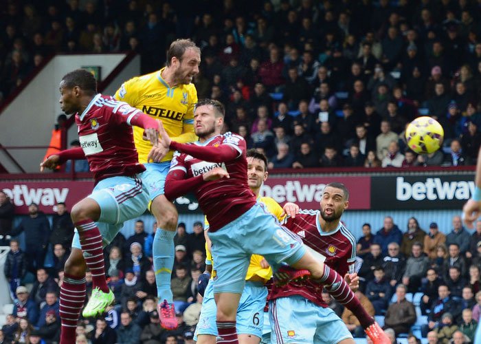 Palace Bangkit, West Ham Kian Terpuruk