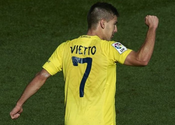 Villarreal Menikam, Sevilla Kini Terancam