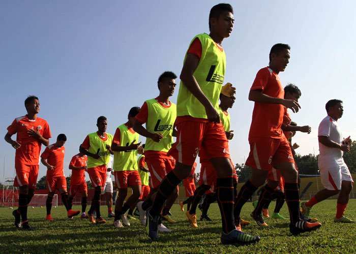 Dirongrong Cedera, Laga Persija Rawan 