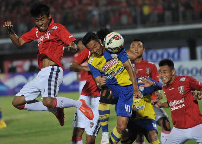 Ditahan BUP, Arema tak Goyah di Puncak 