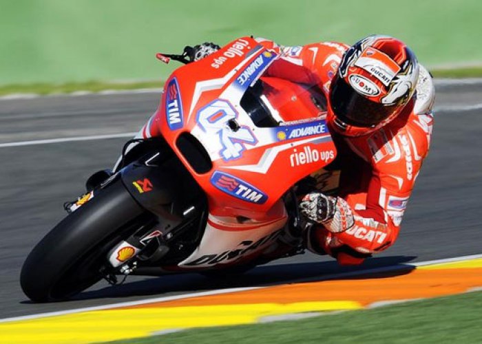 Pole, Dovi Kobarkan Ducati Menuju Juara