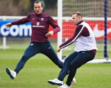 Rooney-Kane, Peluru Inggris Hadapi Italia