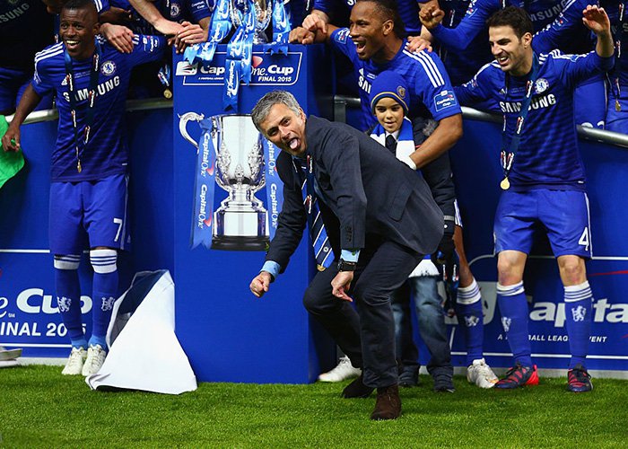 Spurs Digempur, Chelsea Amankan Gelar 