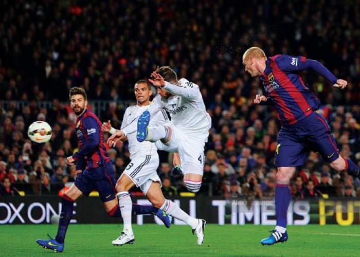 Jarak 4 Poin, Barca Jauhi Kejaran Madrid