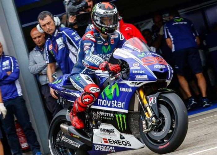 Belum Podium, Lorenzo Disebut tak Bugar