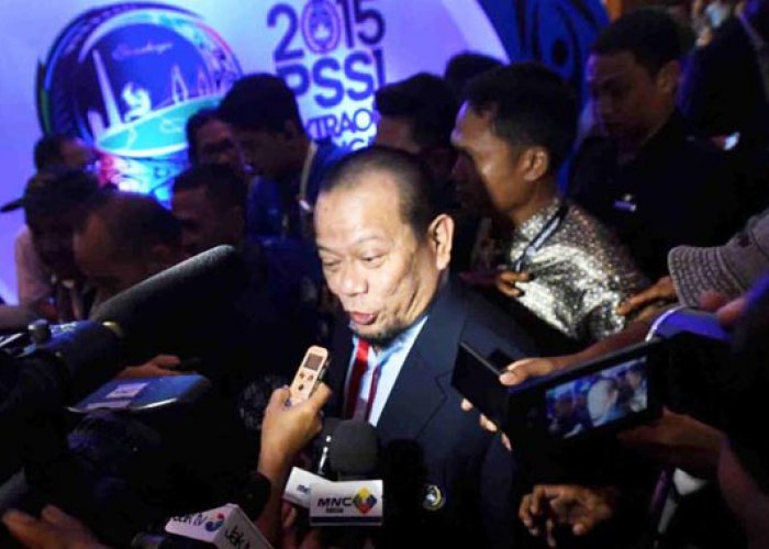 Menpora Begal PSSI, La Nyalla tak Risau