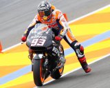 Marquez tak Kencang, Mesin RC213V Digeber