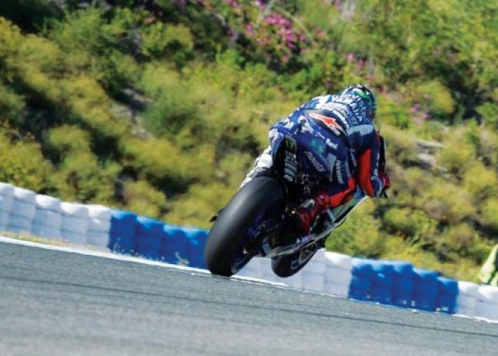 Kejutan Lorenzo, Pole Position Direbut