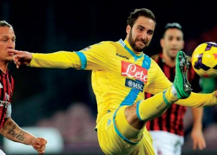 Milan Keropos, Peluang Bagus Napoli