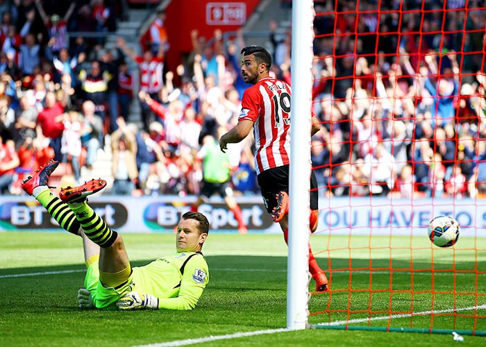 Pesta 6 Gol, Soton Gusur Spurs