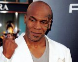 Soal Pamor, Mayweather Jr Bukan Terbaik