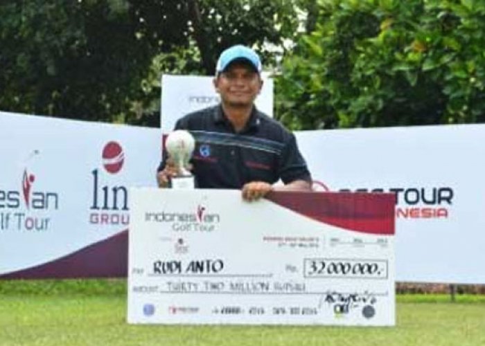 Unggul 1 Stroke, Rudianto Juarai Seri III