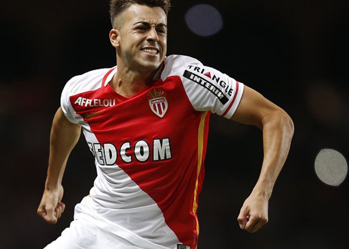 El Shaarawy Tajam, Monaco Hindari Aib
