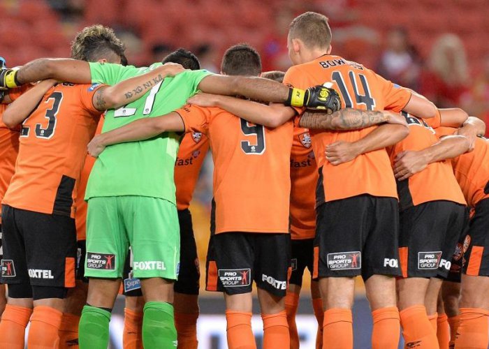 Pertahanan Brisbane Hebat, Aloisi Senang