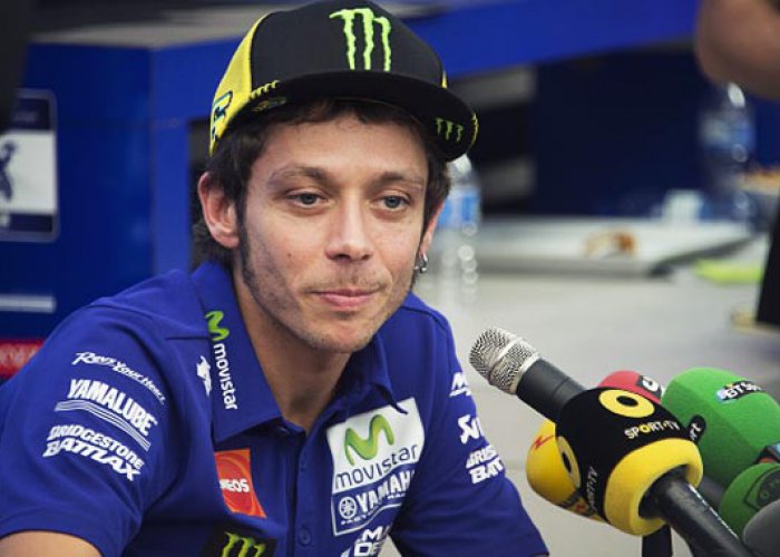 Situasi tak Aman, Rossi Mengaku Pasrah