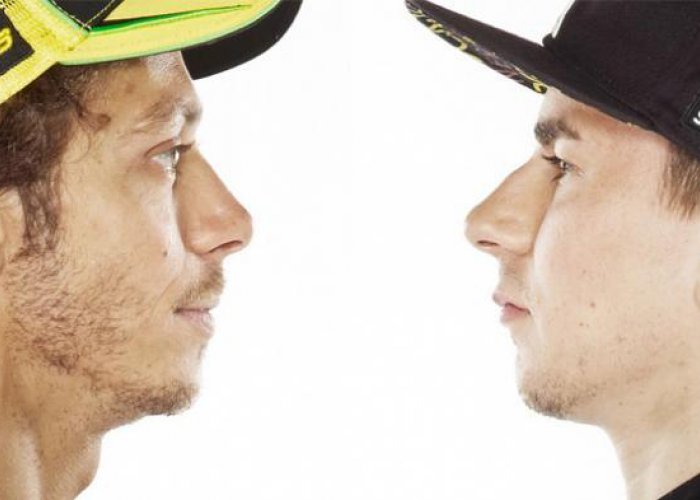 Internal Yamaha Panas, Rossi-Lorenzo Krusial