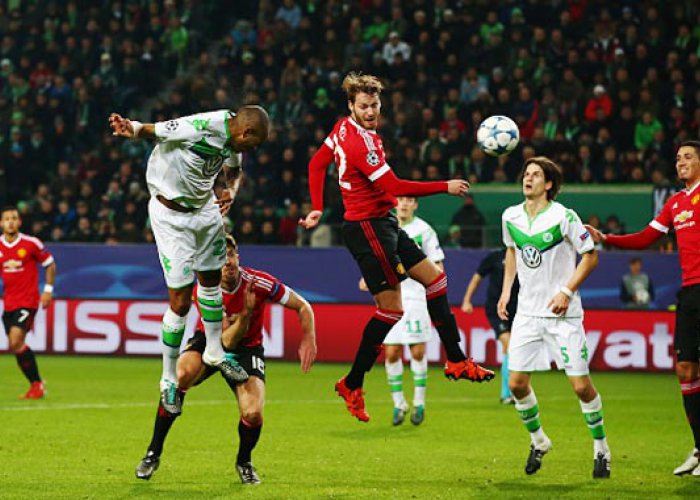 Digebuk Wolfsburg, MU Pun Terpuruk