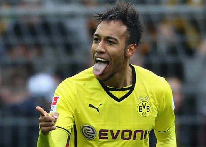 Aubameyang 2 Gol, Dortmund Jauhi Hertha