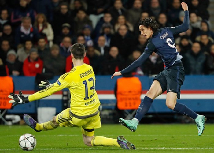 Blanc Buktikan Janji, Gol Cavani Penentu