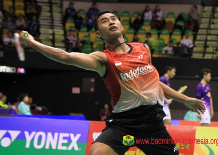 Tommy Melaju, Saensamboonsuk Menunggu