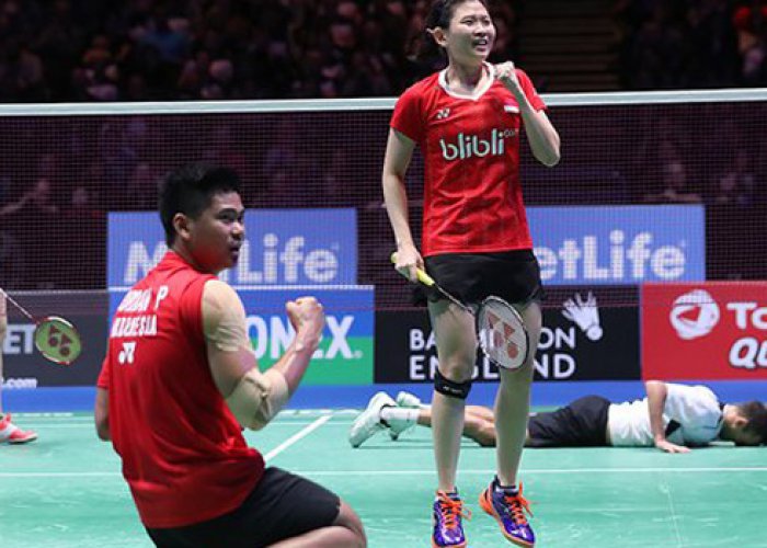 Pacu Diri, Praveen/Debby Lirik Emas Olimpiade