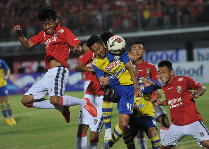 Arema vs BUP
