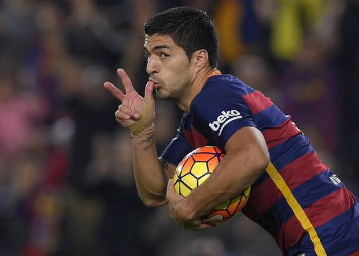 Kian Ganas, Suarez Gilakan Barca