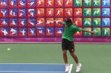 Tenis